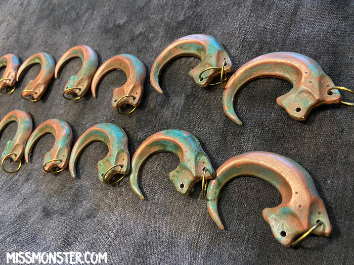 COLD CAST COPPER CLAW PENDANT