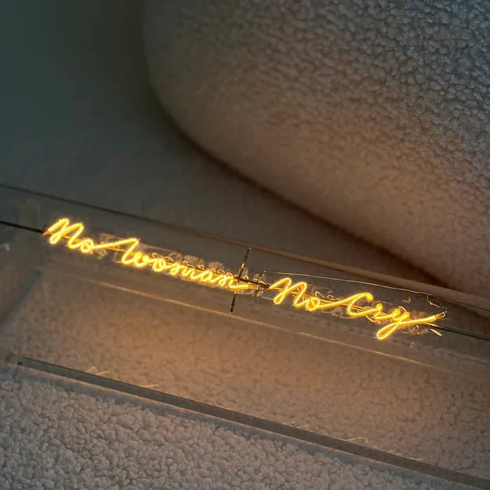 Ampoule décorative LED “No Woman No Cry” – Message In The Tube - Elements Lighting