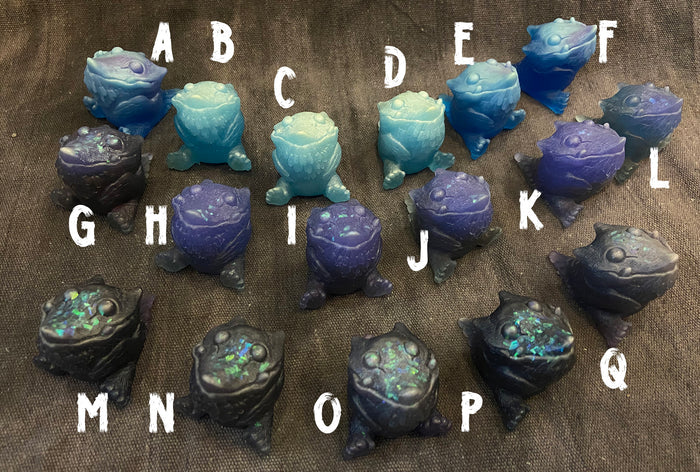 BLANK GLOW IN THE DARK FAFFNUFF CAST FIGURE- STORMY SKIES COLOR
