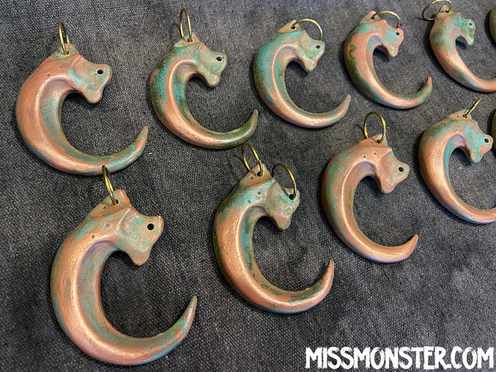 COLD CAST COPPER CLAW PENDANT