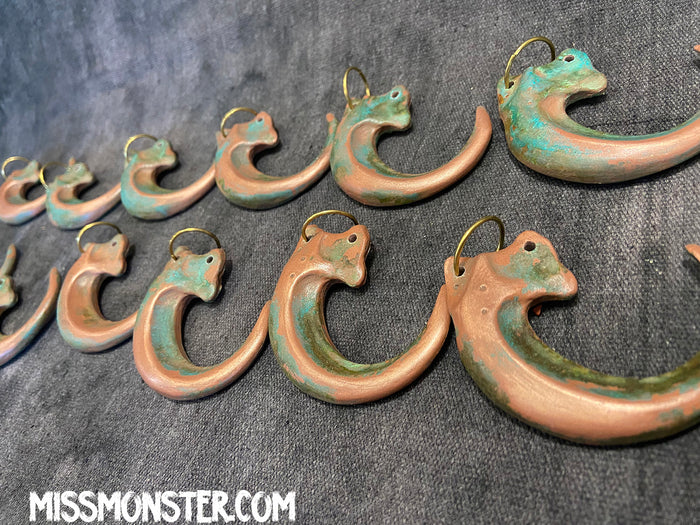 COLD CAST COPPER CLAW PENDANT