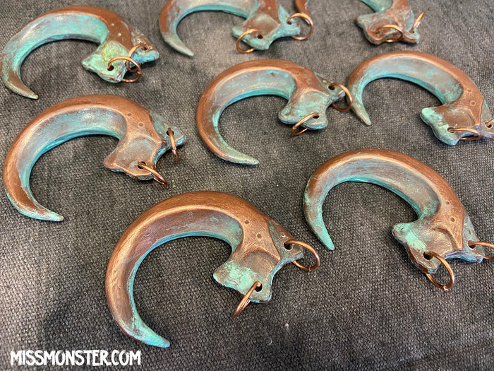 COLD CAST COPPER CLAW
