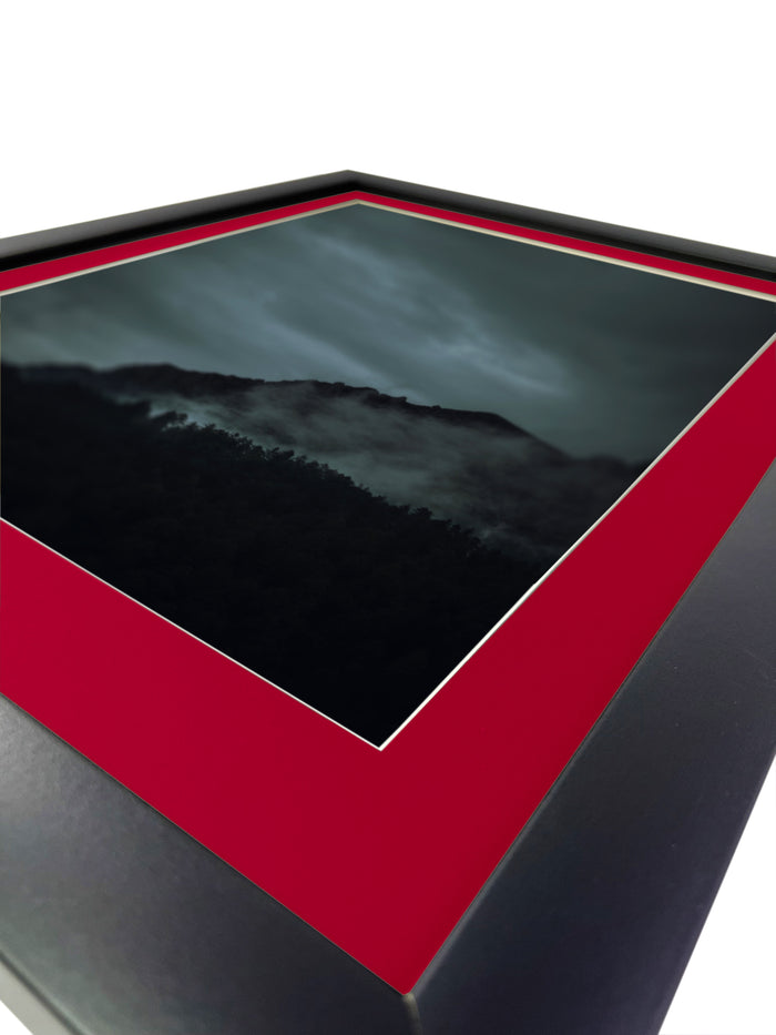 Deep Red, Mat