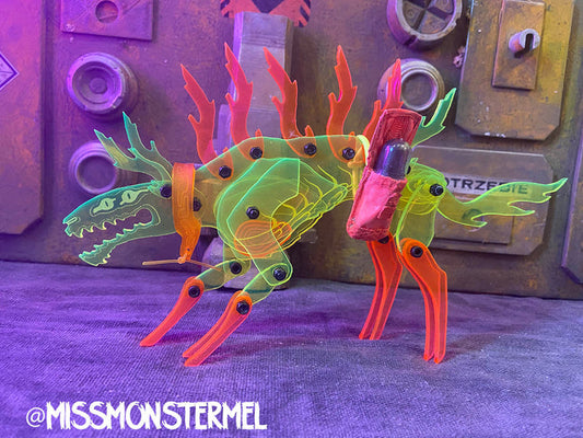 LASER HOUND - POSEABLE ACRYLIC FIGURE NUMBER 2