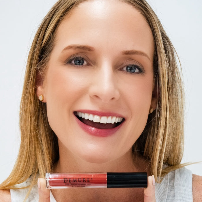 Lip Gloss - Luscious Cranberry (55) Lip gloss