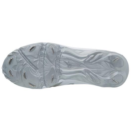 The image shows the bottom view of the Mizuno 9-Spike Advanced Sweep 4 Women's Metal Fastpitch Softball Cleats (320569) with seven metal spikes on a wavy, textured sole for optimal traction and performance on the field.