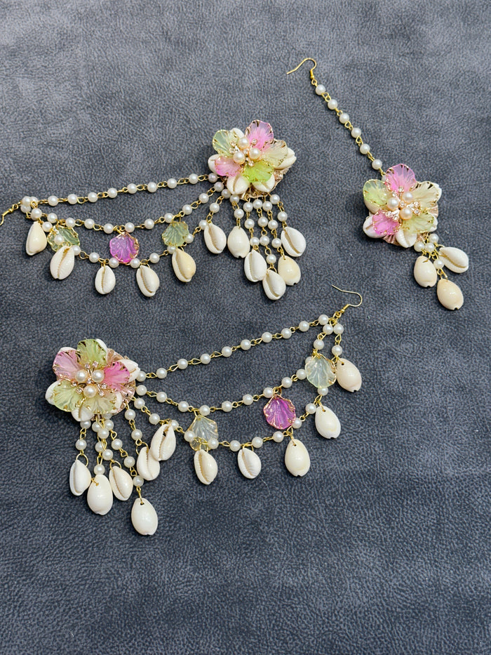 Pink & Sage Green Cowrie Shell Floral Earring Tikka Set ET006