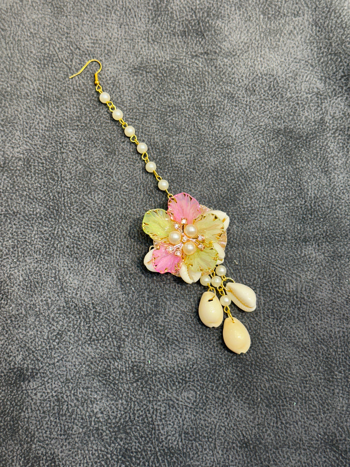 Pink & Sage Green Cowrie Shell Floral Earring Tikka Set ET006
