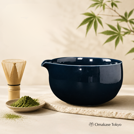 White & Blue Matcha Bowl, 13.5 fl oz, Tea Ceremony Bowl for Practice